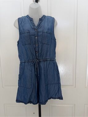 Kelly Renee Sleeveless Blue Denim Chambray Romper Sz L